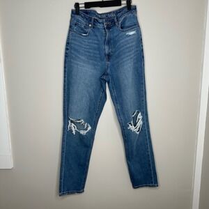 American Eagle Women's Medium Wash Mom Jeans Ripped Knee Distressed Denim 8L‎
